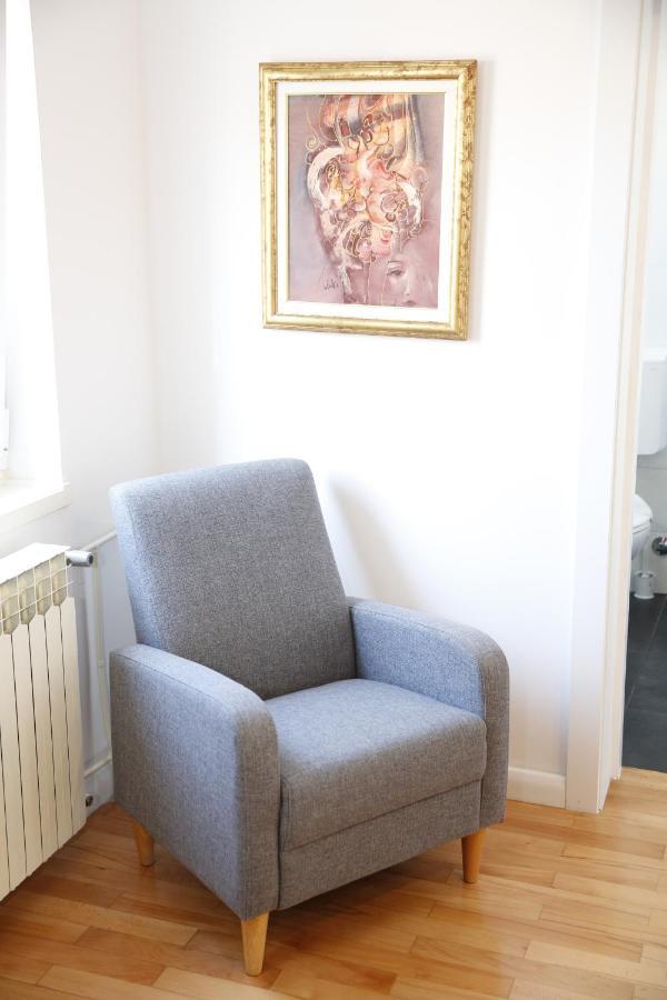 וודיצה Guest House Lorenta מראה חיצוני תמונה