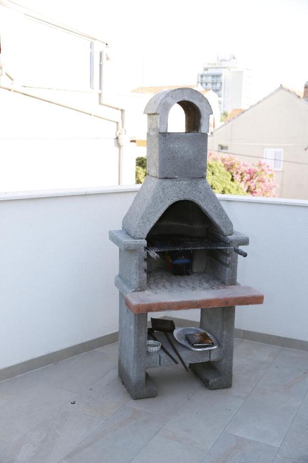 וודיצה Guest House Lorenta מראה חיצוני תמונה