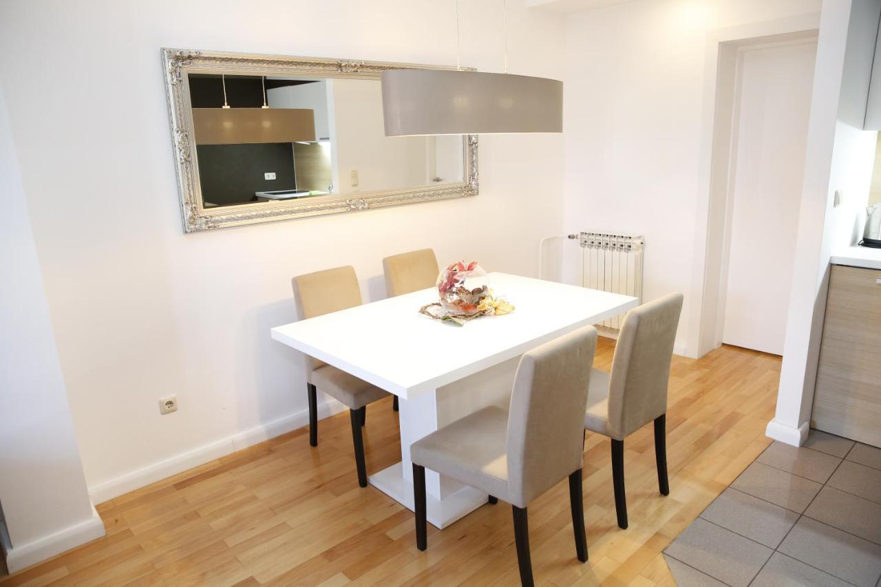 וודיצה Guest House Lorenta מראה חיצוני תמונה