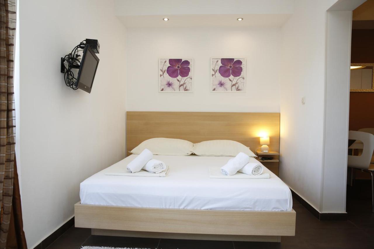 וודיצה Guest House Lorenta מראה חיצוני תמונה