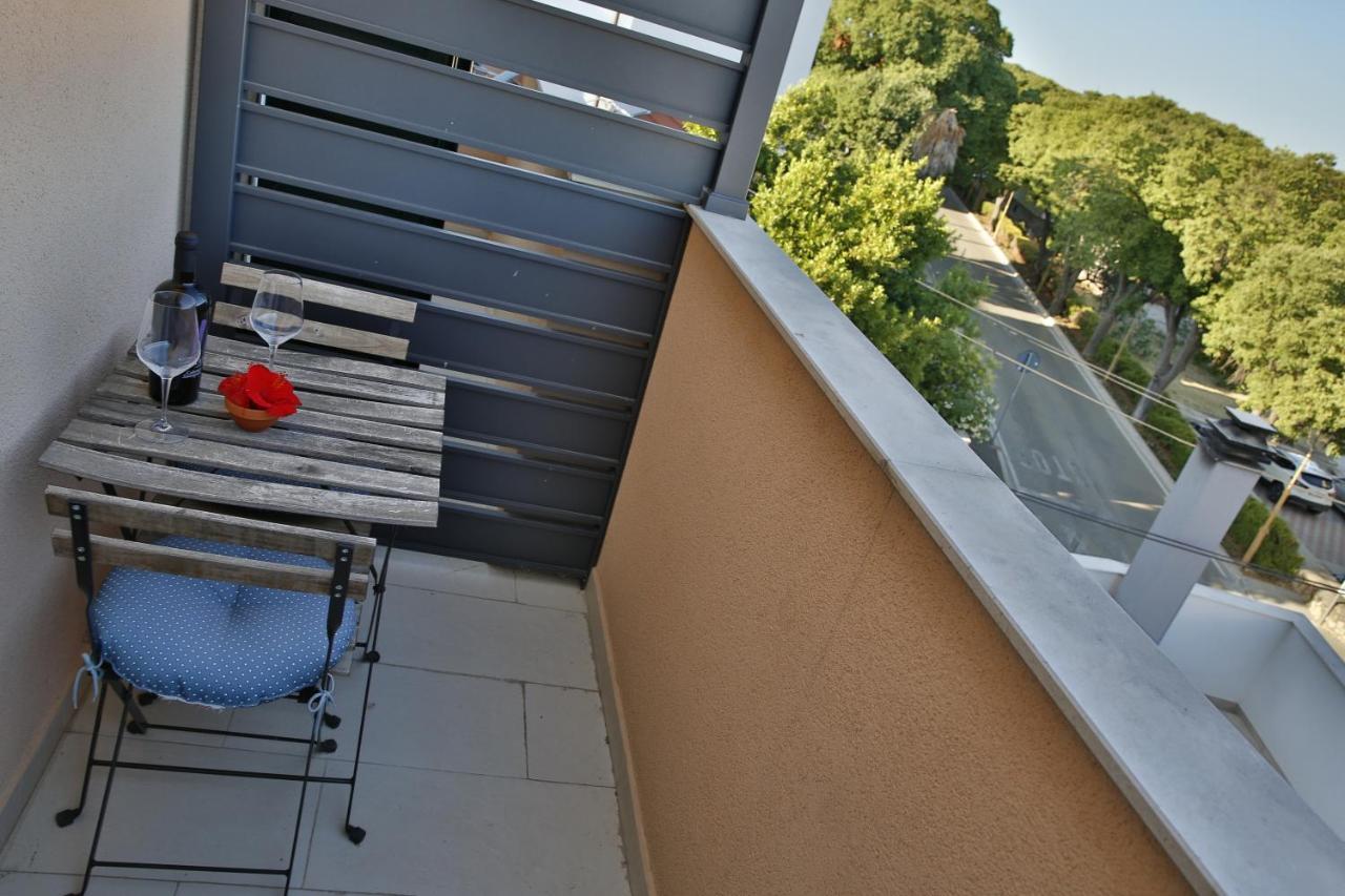 וודיצה Guest House Lorenta מראה חיצוני תמונה