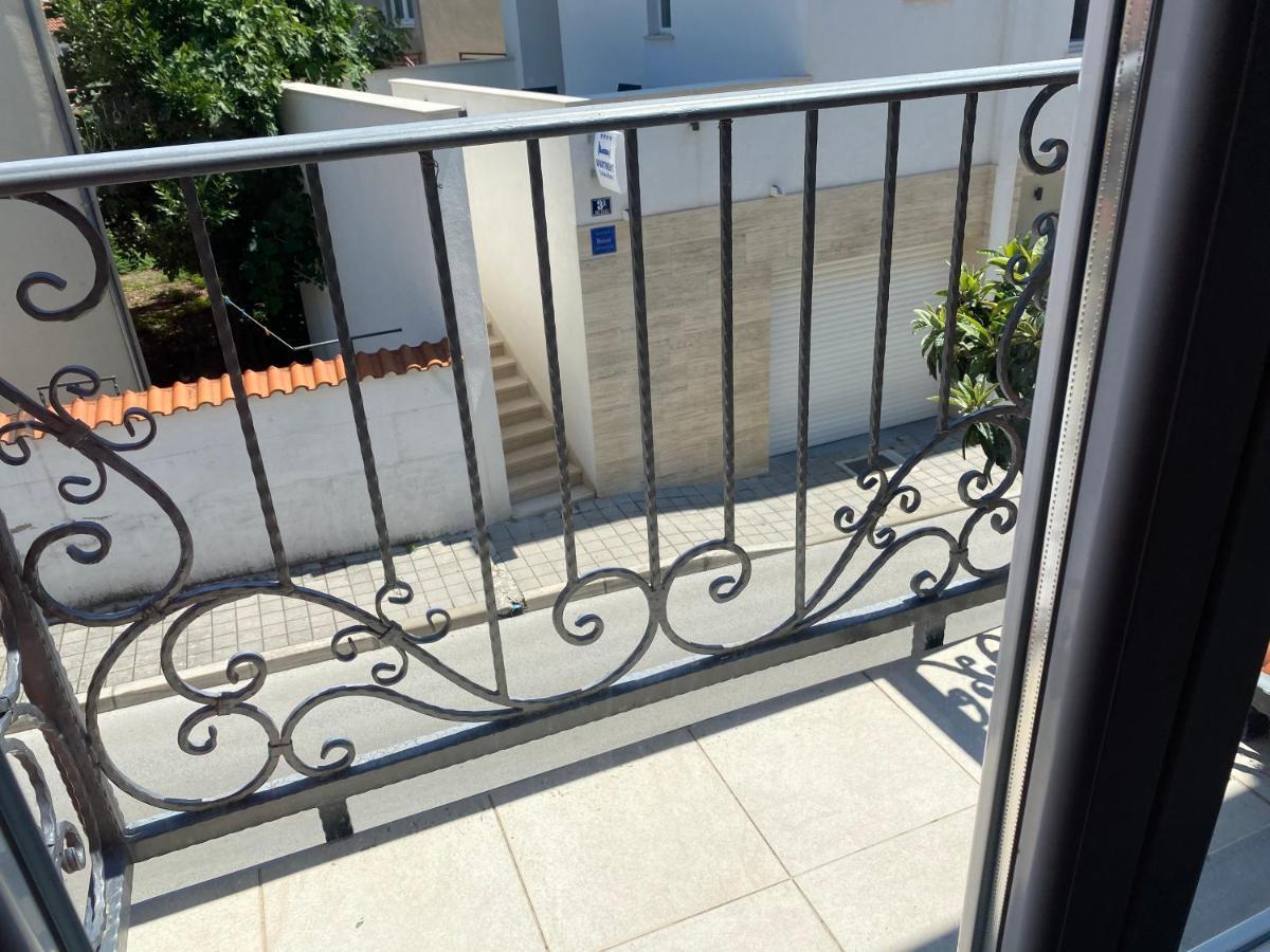 וודיצה Guest House Lorenta מראה חיצוני תמונה